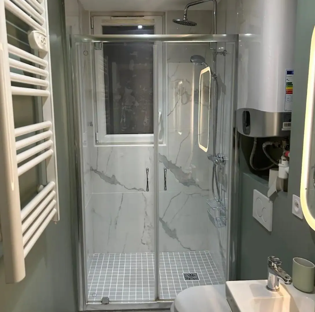 파리 Eiffel Tower Invalides Cosy Flat 아파트 프랑스